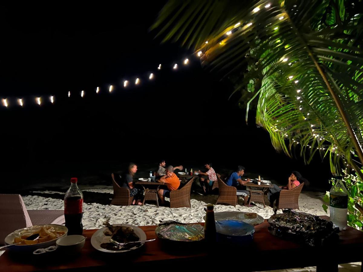 White Tern Maldives Otel Maamigili Dış mekan fotoğraf