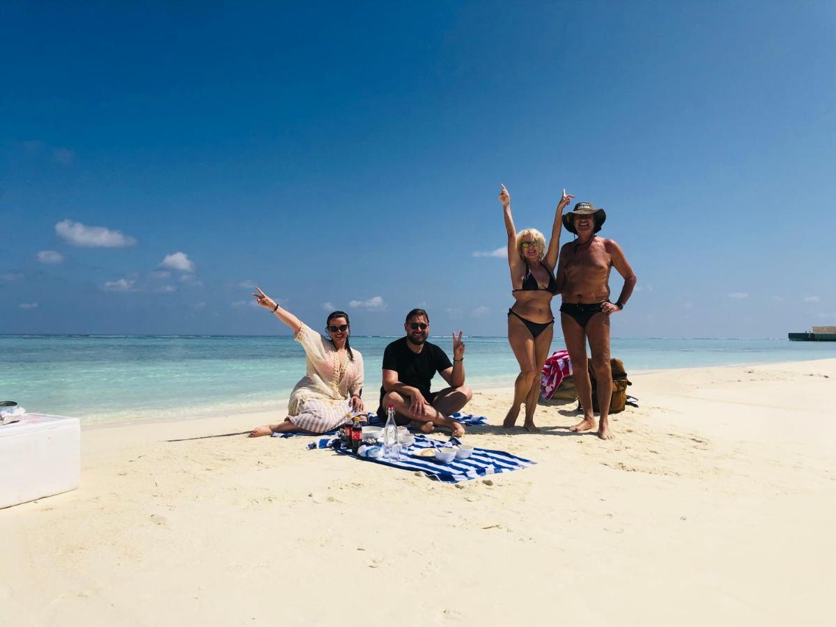 White Tern Maldives Otel Maamigili Dış mekan fotoğraf
