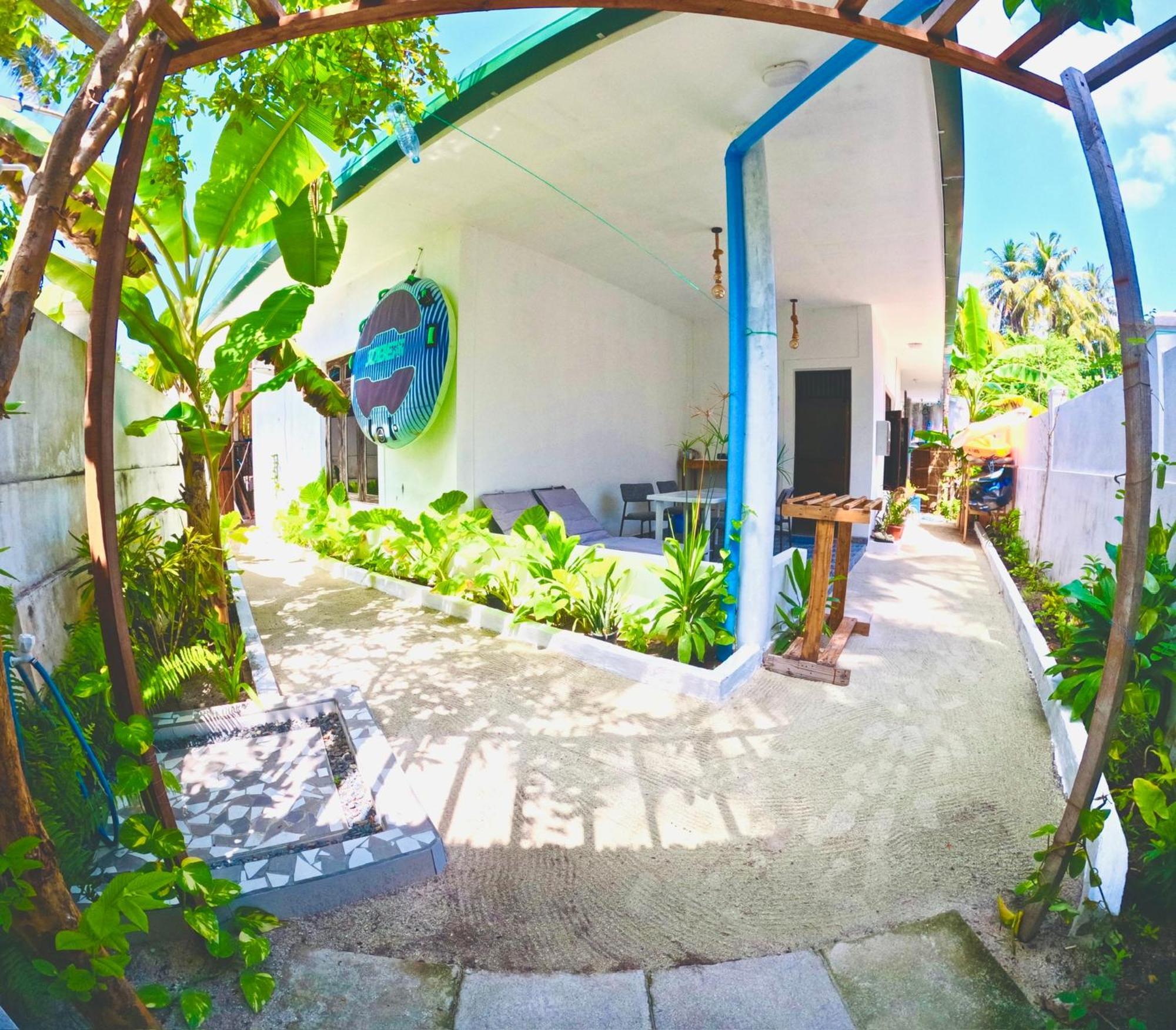 White Tern Maldives Otel Maamigili Dış mekan fotoğraf