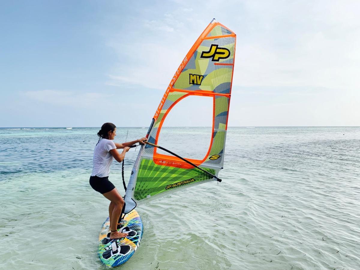 White Tern Maldives Otel Maamigili Dış mekan fotoğraf